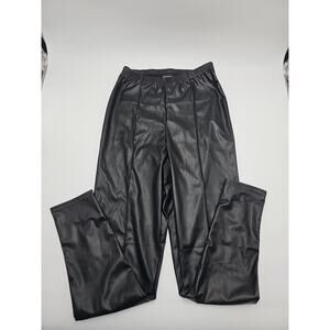 Pretty little thing women’s faux leather leggings Size 10 Black